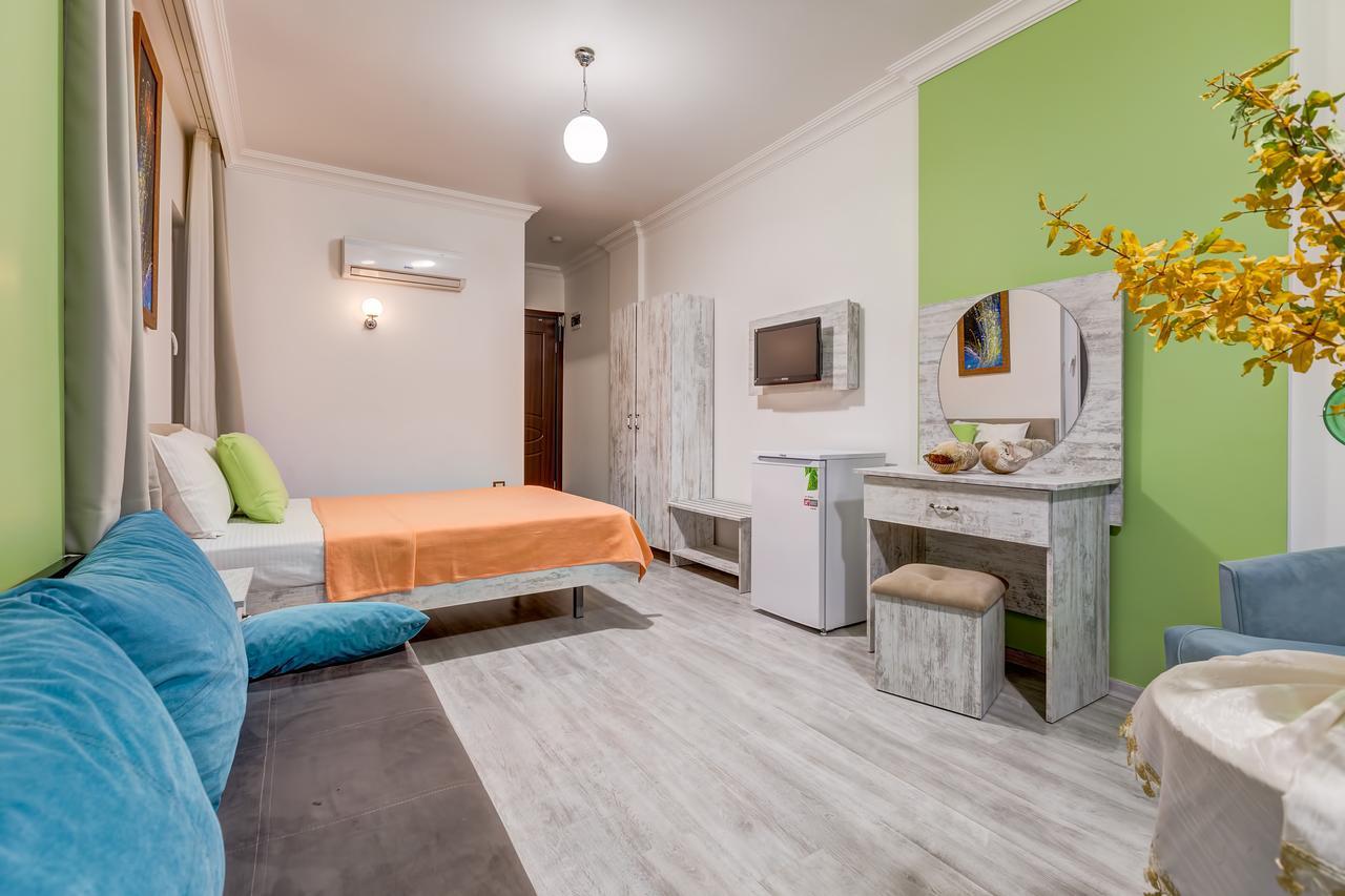 Nefes Hotel Ayvalik Exterior photo