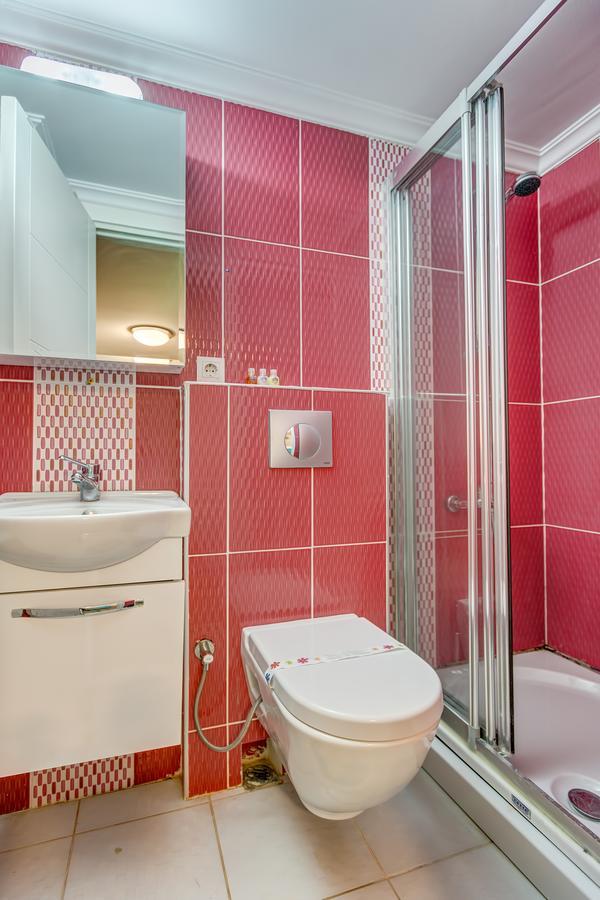 Nefes Hotel Ayvalik Exterior photo