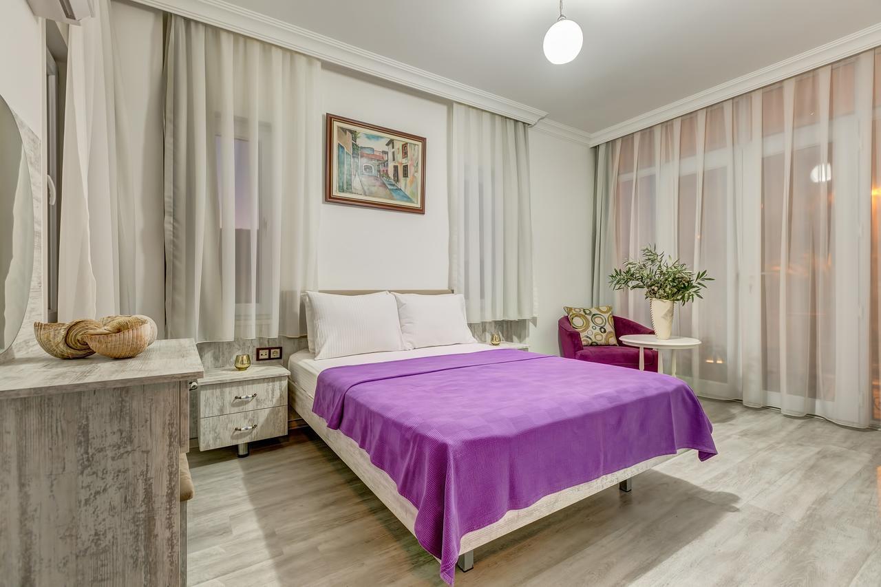 Nefes Hotel Ayvalik Exterior photo